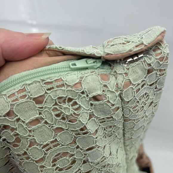 Victoria Beckham For Target Women's Mint Green Lace Shorts Size 24W NWT NEW - Picture 8 of 12